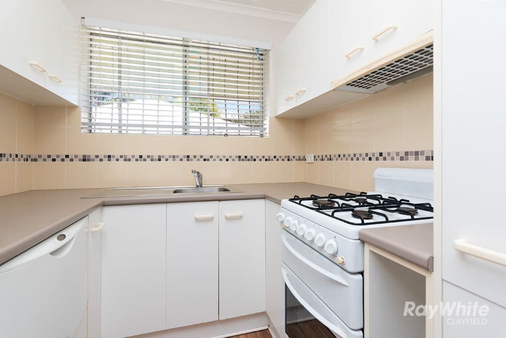 43 Adamson Street, Wooloowin QLD 4030, Wooloowin - Thumbnail 2