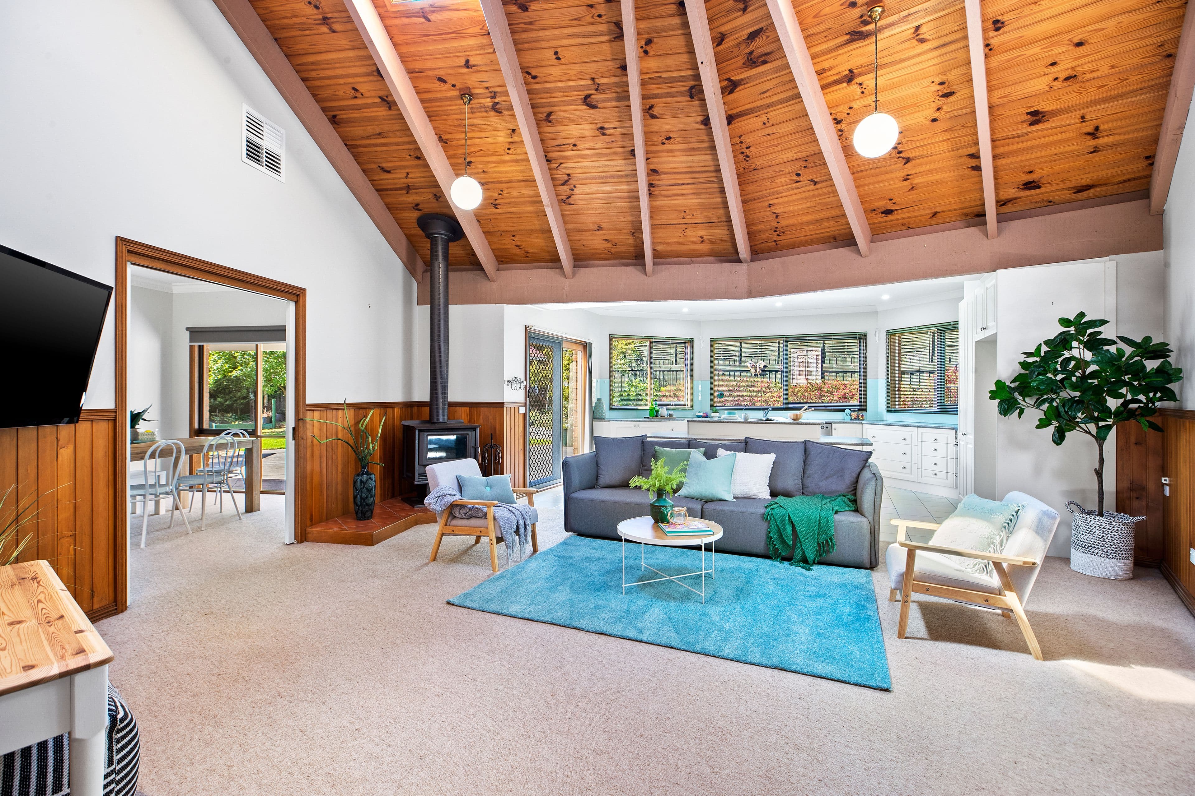 23 Rachael Drive, Mooroolbark VIC 3138, Mooroolbark - Thumbnail 3