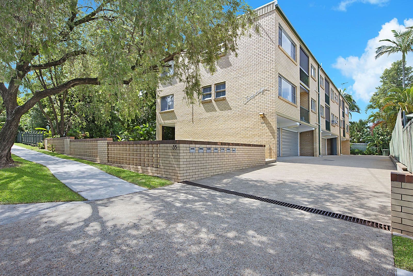 35 Lyon Street, Moorooka QLD 4105, Moorooka - Image 1