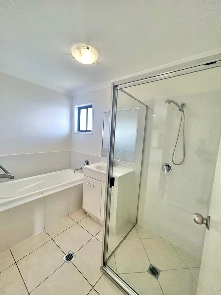 3 Brandon Street, Gracemere QLD 4702, Gracemere - Thumbnail 4