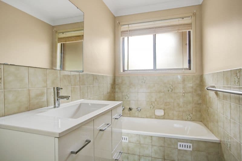 3 Nicolena Crescent, Rutherford NSW 2320, Rutherford - Thumbnail 6