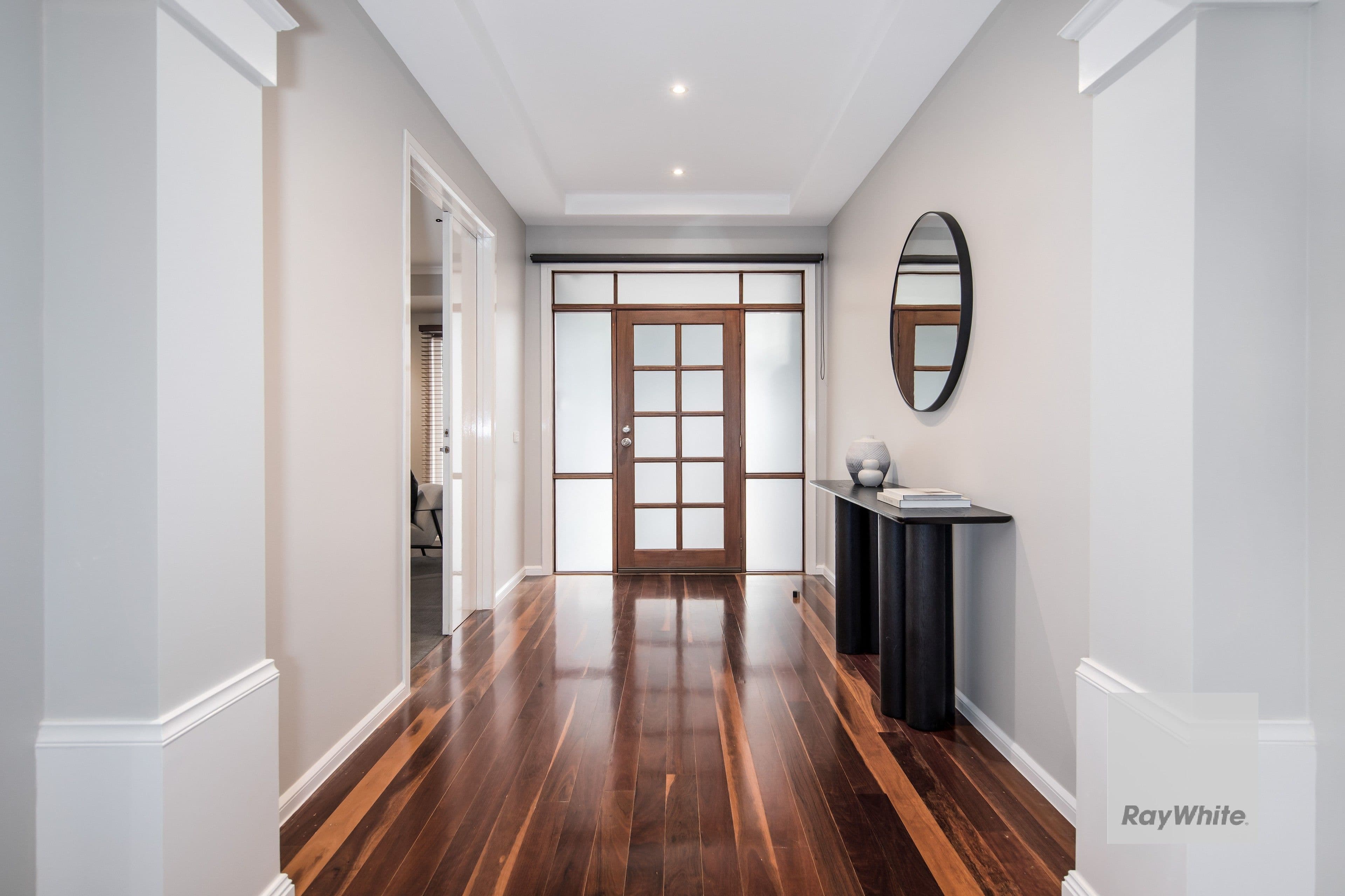 9 Vaucluse Boulevard, Taylors Hill VIC 3037, Taylors Hill - Thumbnail 2