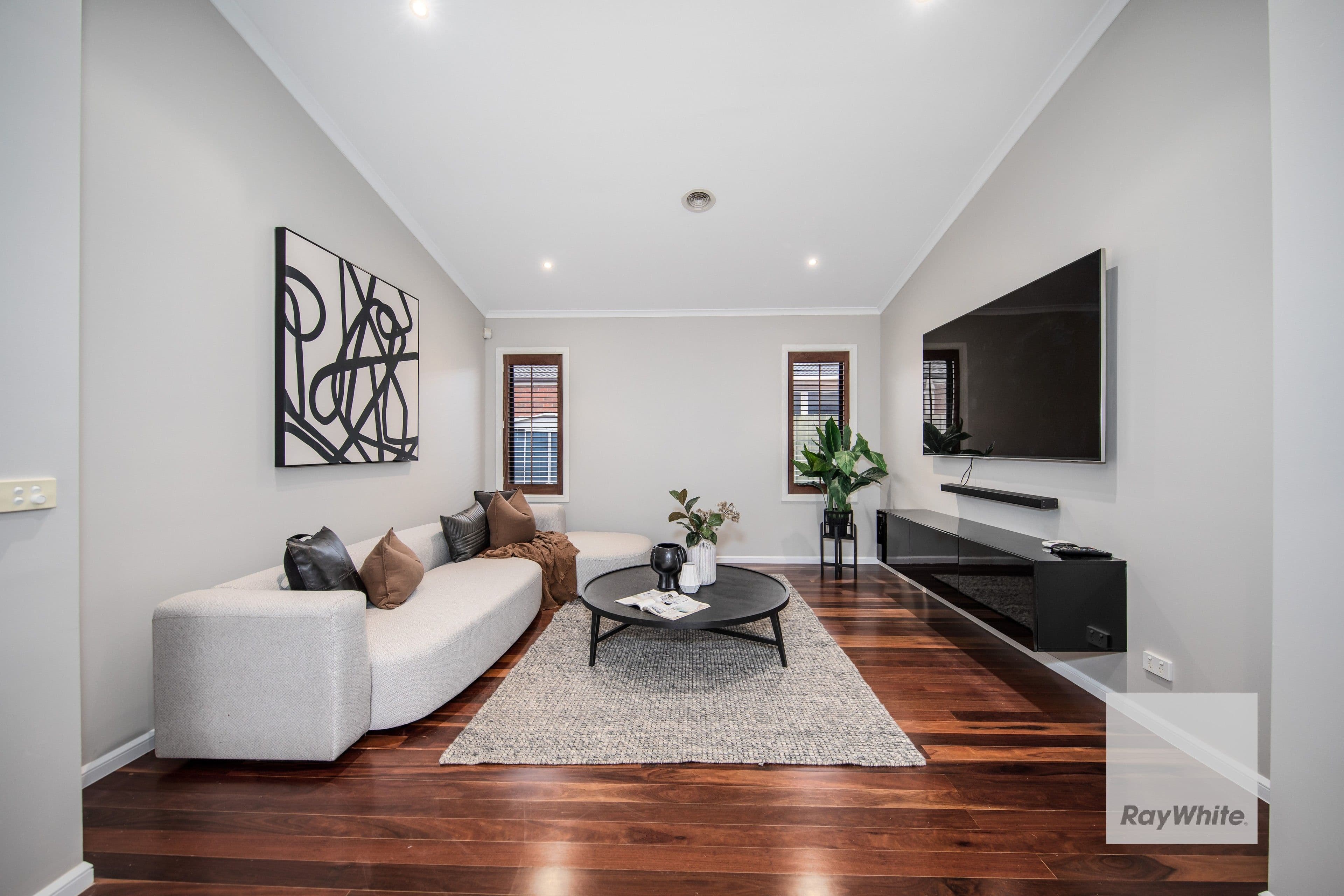 9 Vaucluse Boulevard, Taylors Hill VIC 3037, Taylors Hill - Thumbnail 5