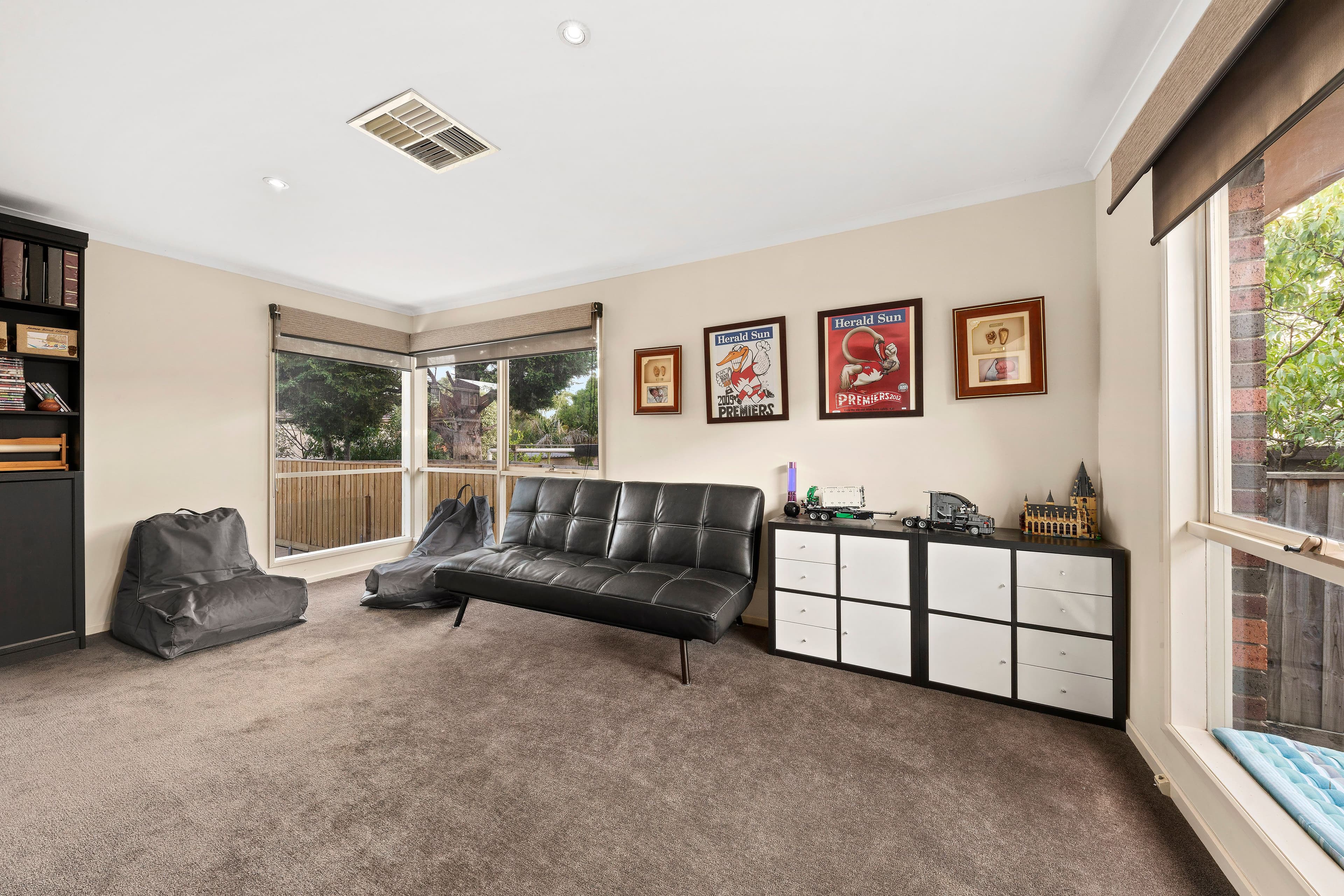8 Fernbrook Rise, Knoxfield VIC 3180, Knoxfield - Thumbnail 5