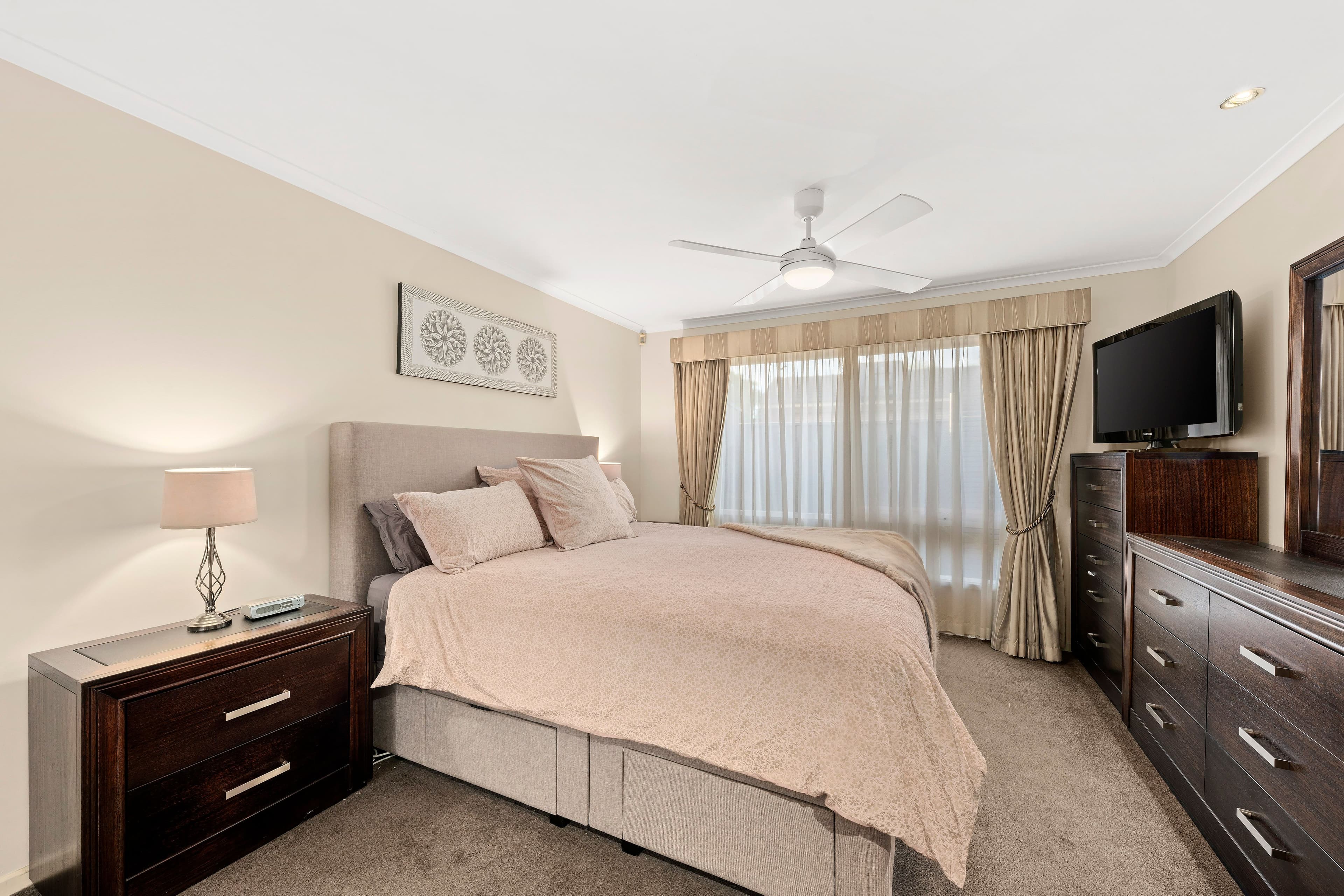 8 Fernbrook Rise, Knoxfield VIC 3180, Knoxfield - Thumbnail 6