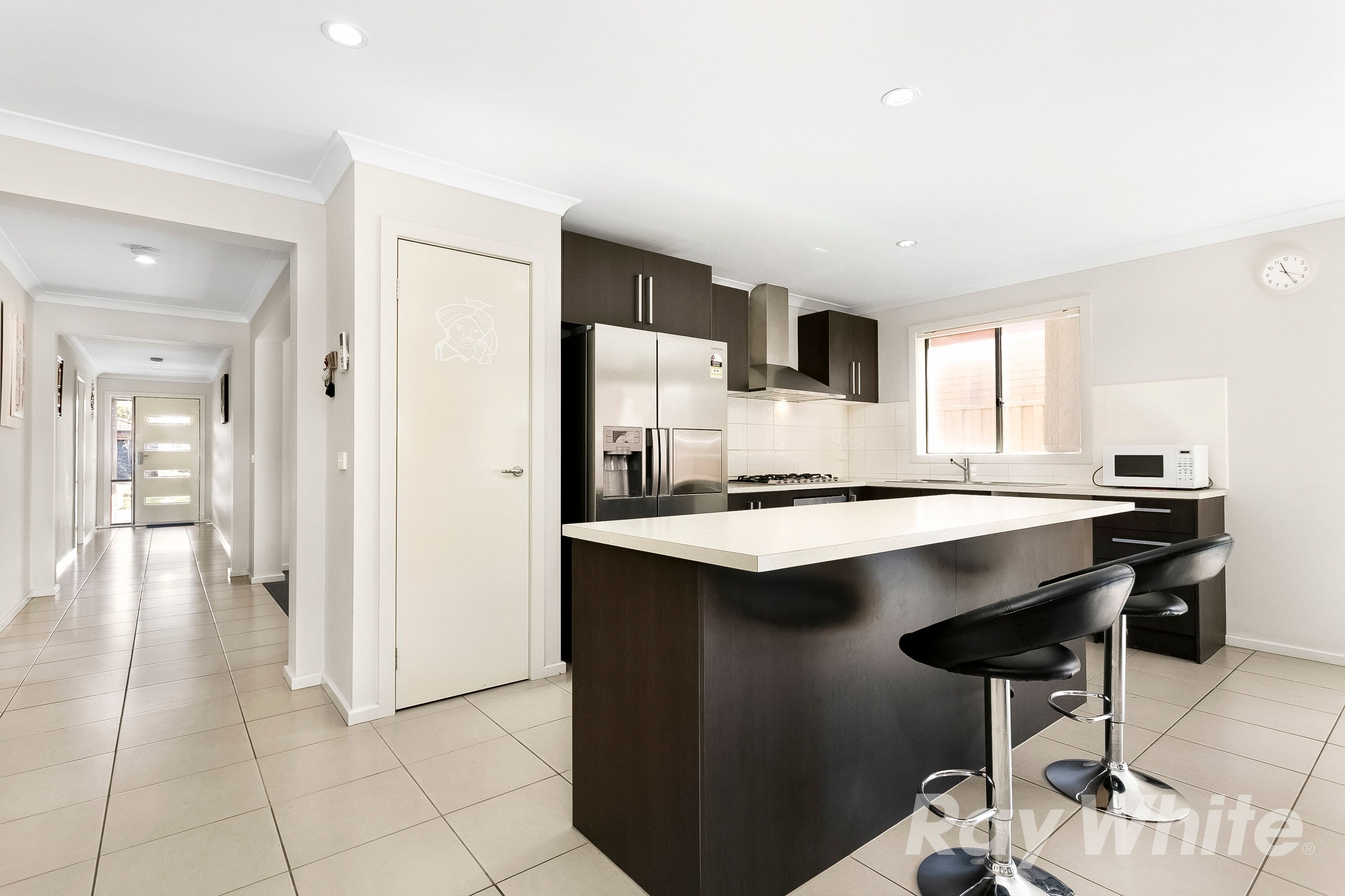 38 Archers Field Drive, Cranbourne East VIC 3977, Cranbourne East - Thumbnail 3