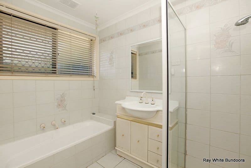 2 Maple Grove, BUNDOORA VIC 3083, Bundoora - Thumbnail 6