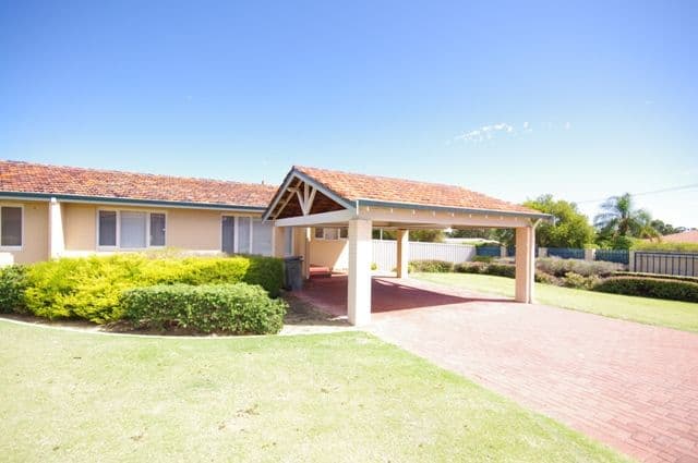 15 Westbrook Way, GIRRAWHEEN WA 6064, Girrawheen - Thumbnail 2