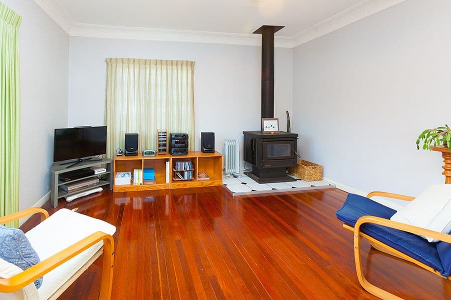 5 Iris Street, HOLLAND PARK WEST QLD 4121, Holland Park West - Thumbnail 3