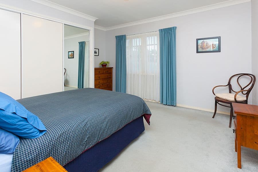5 Iris Street, HOLLAND PARK WEST QLD 4121, Holland Park West - Thumbnail 7