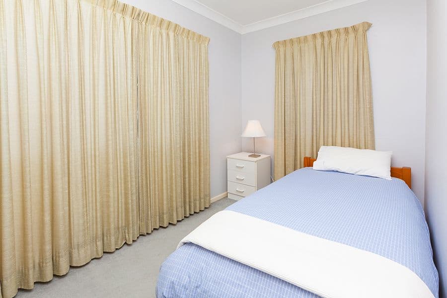 5 Iris Street, HOLLAND PARK WEST QLD 4121, Holland Park West - Thumbnail 8