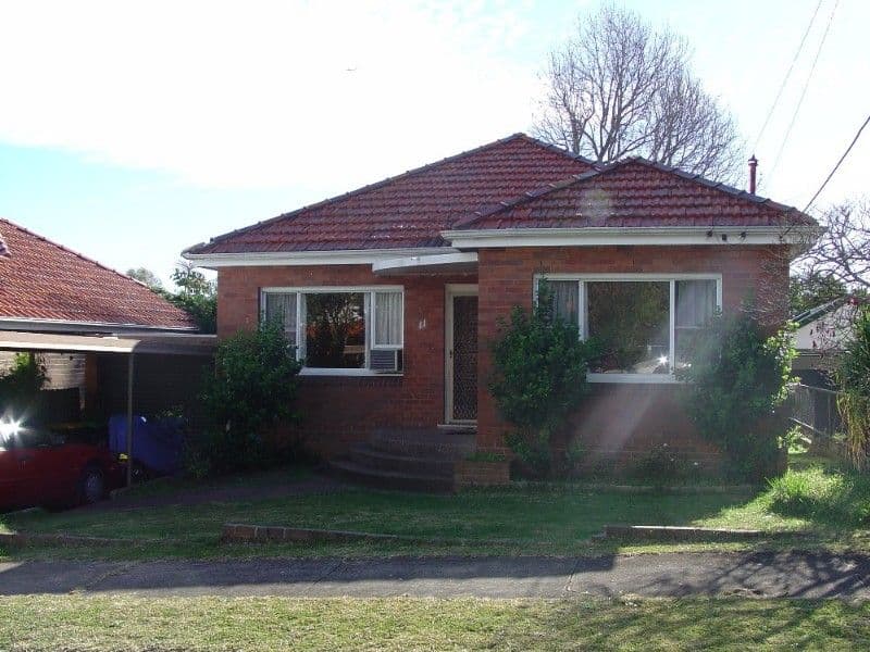 11 Hansen Avenue, EARLWOOD NSW 2206, Earlwood - Image 1