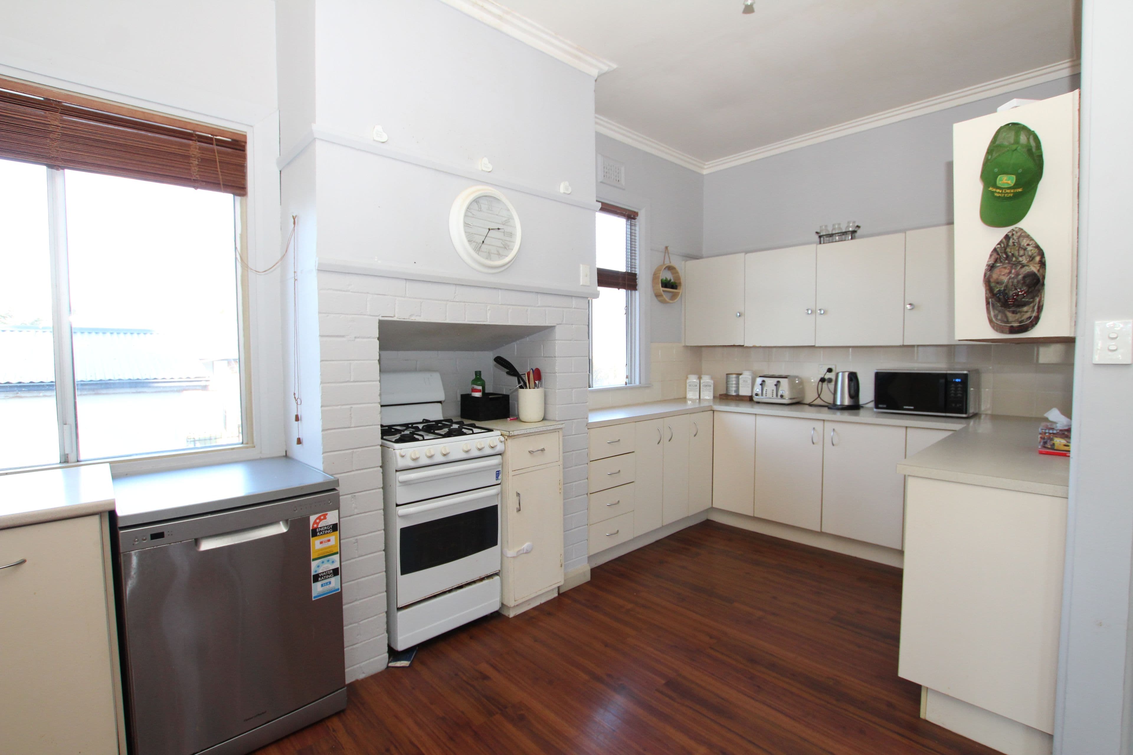 5 Albert Street, Oberon NSW 2787, Oberon - Thumbnail 2