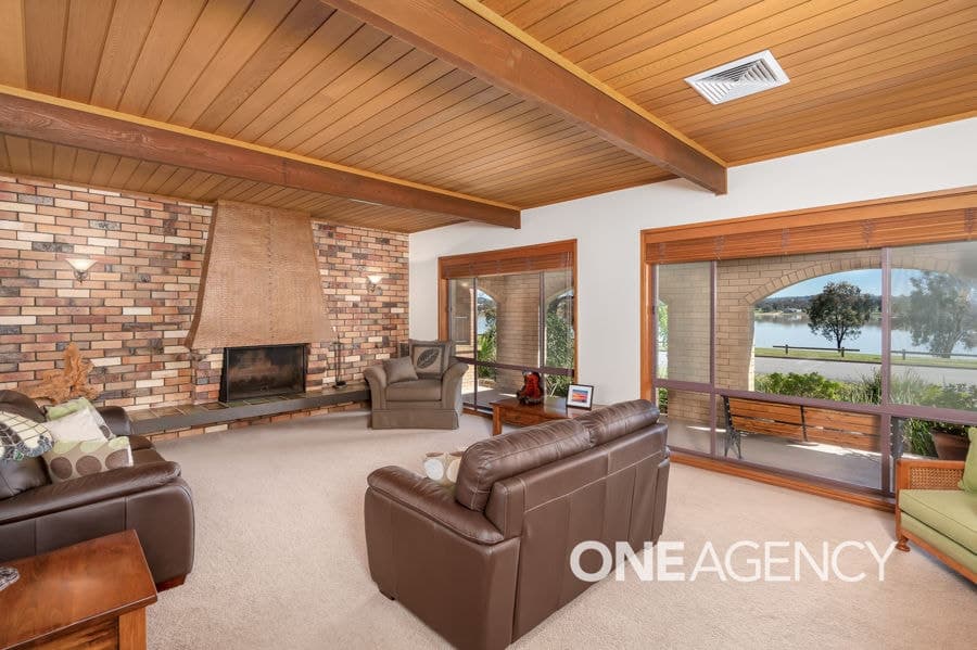 29 EASTLAKE Drive, Lake Albert, Lake Albert - Thumbnail 3