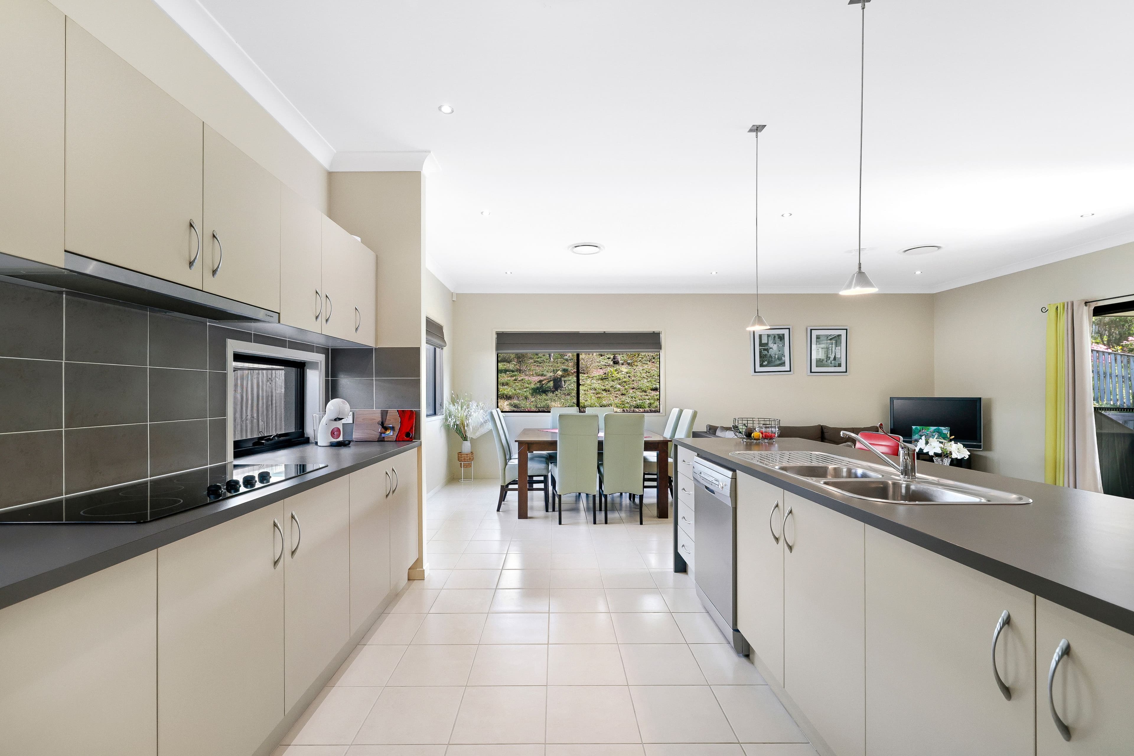 10 Nightjar Drive, Upper Coomera QLD 4209, Upper Coomera - Thumbnail 3