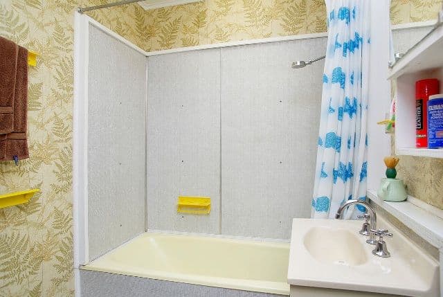 2 Howqua Court, CORIO VIC 3214, Corio - Thumbnail 4