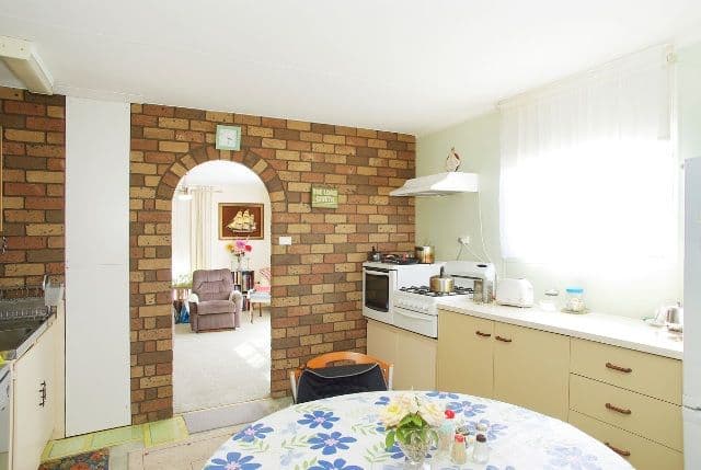 2 Howqua Court, CORIO VIC 3214, Corio - Thumbnail 5