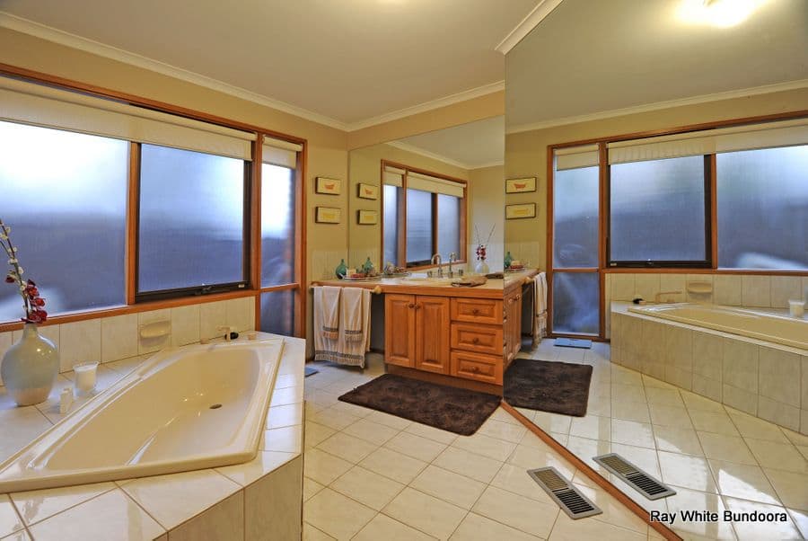 1 Watermill Court, MILL PARK VIC 3082, Mill Park - Thumbnail 6