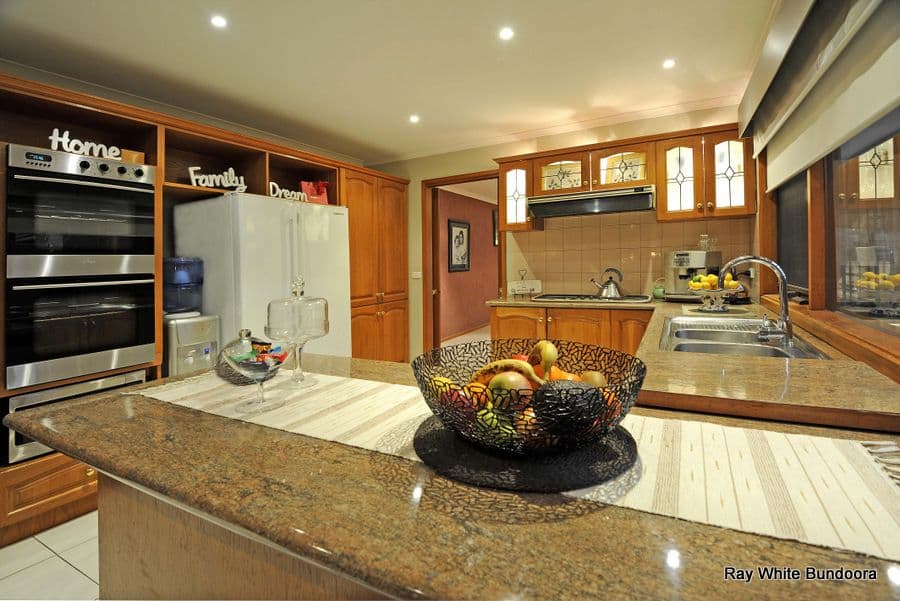 1 Watermill Court, MILL PARK VIC 3082, Mill Park - Thumbnail 8