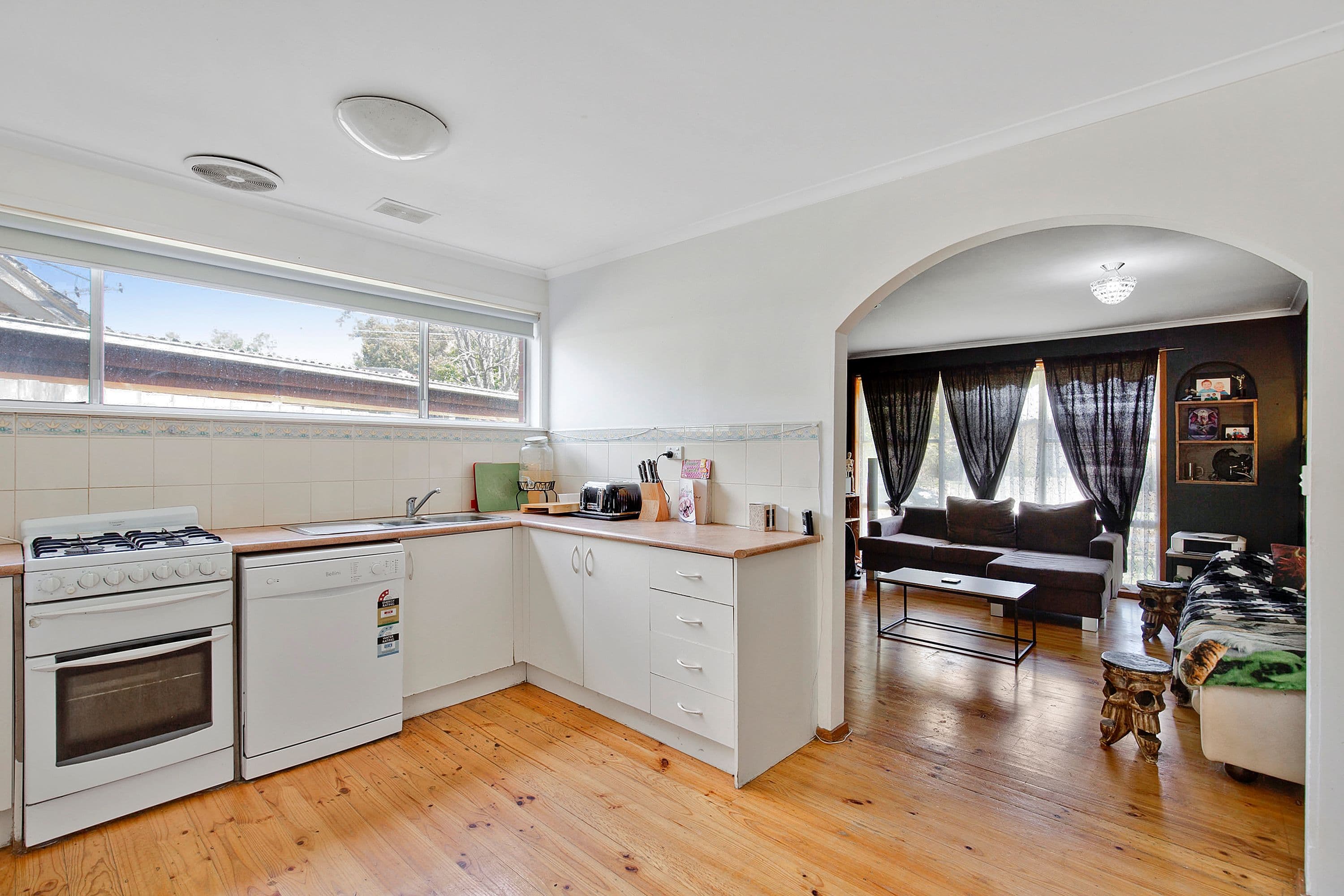 9 Mitre Crescent, Frankston North VIC 3200, Frankston North - Thumbnail 3