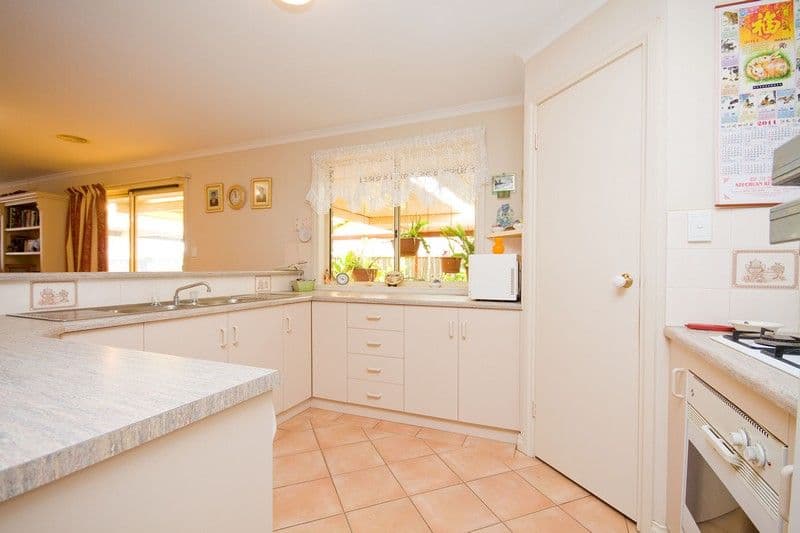 33 Radiata Grove, SALISBURY HEIGHTS SA 5109, Salisbury Heights - Thumbnail 7