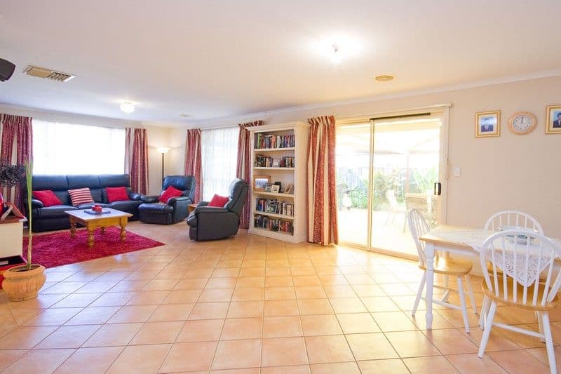 33 Radiata Grove, SALISBURY HEIGHTS SA 5109, Salisbury Heights - Thumbnail 8