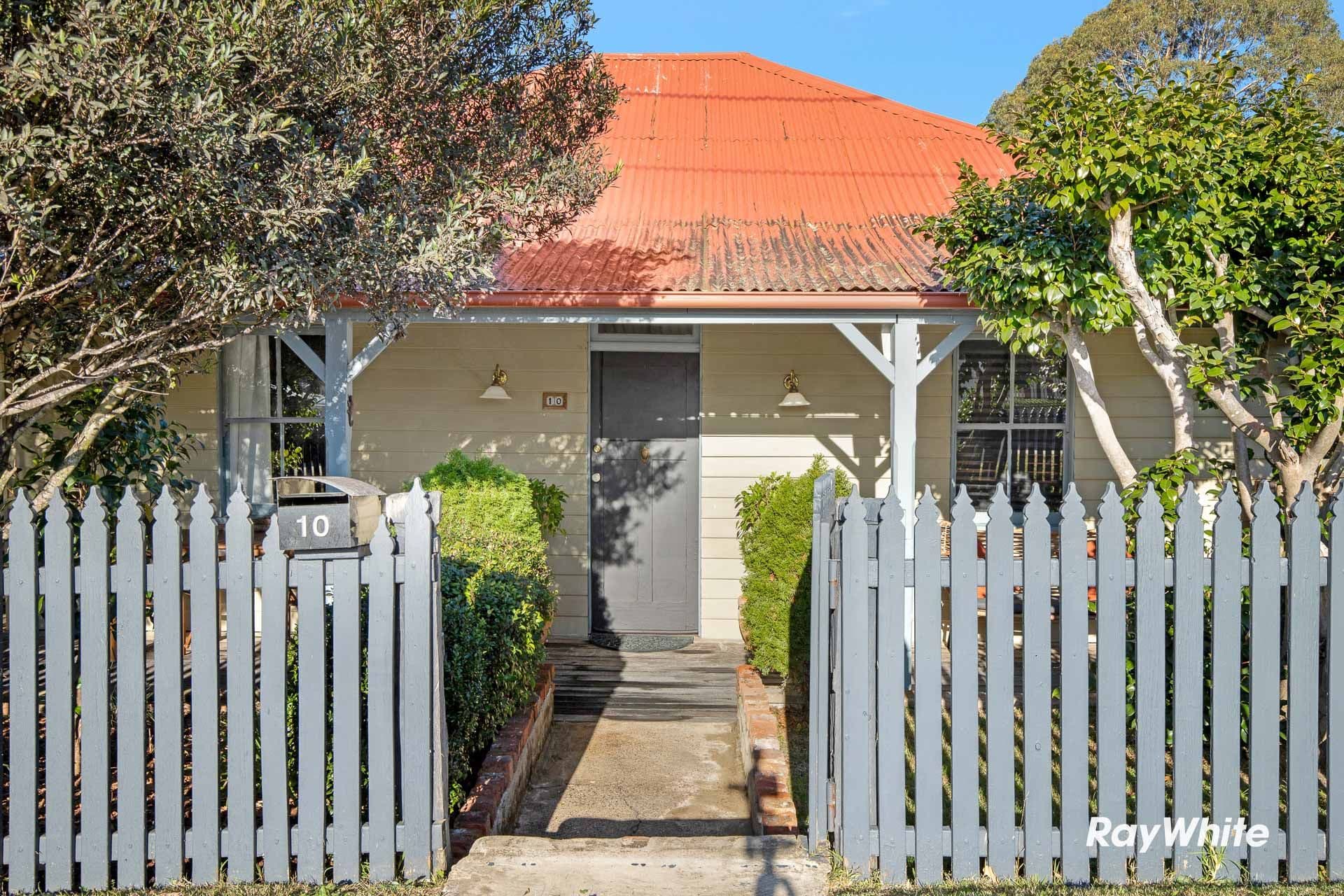 10 Luck Street, Moruya NSW 2537, Moruya - Image 1