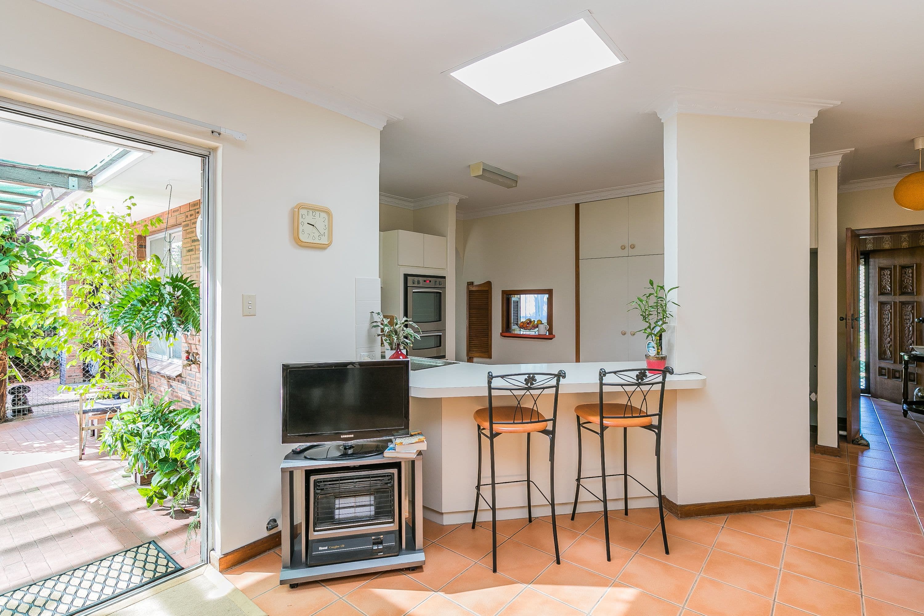 24 Tolley Court, Hamilton Hill WA 6163, Hamilton Hill - Thumbnail 6