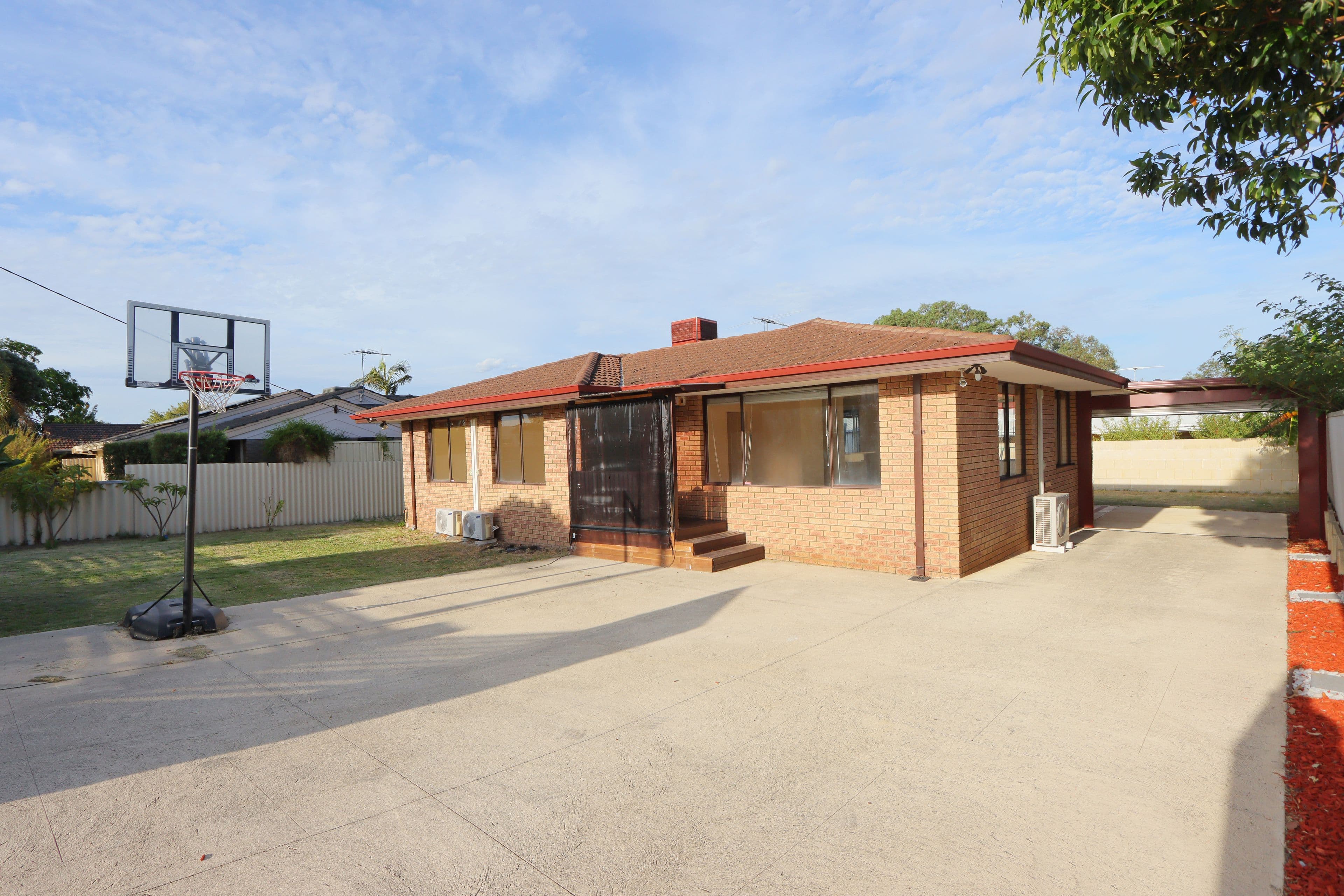 34 Riley Road, Riverton WA 6148, Riverton - Thumbnail 2