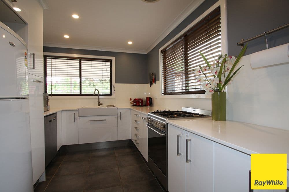 76 Butmaroo Street, Bungendore - Thumbnail 5