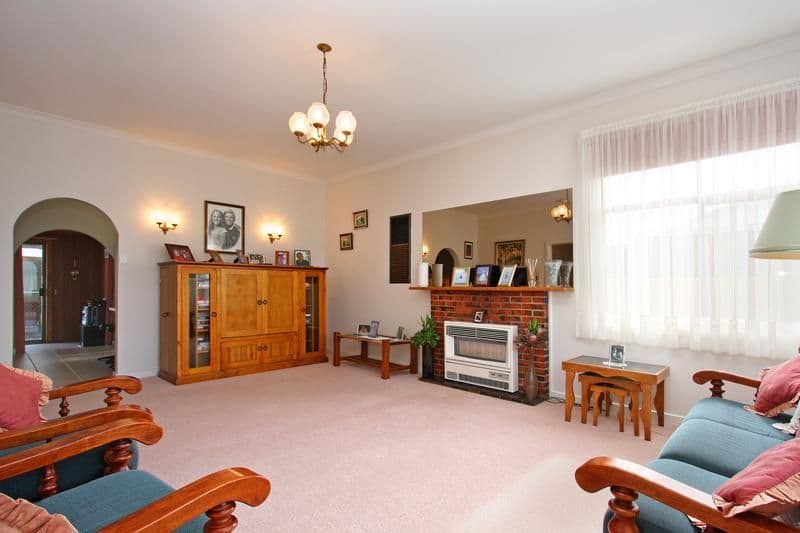 16 Ocean Street, ROSEBUD VIC 3939, Rosebud - Thumbnail 2