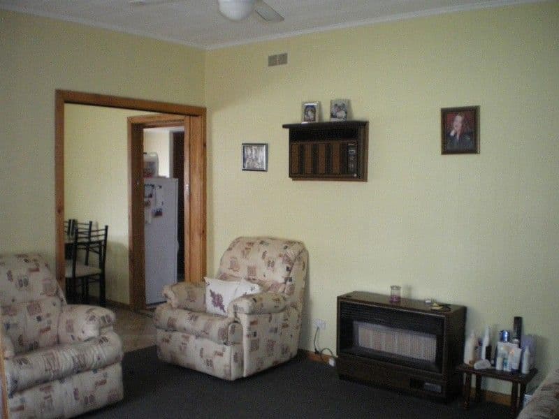 19 Bernard Avenue, TRARALGON VIC 3844, Traralgon - Thumbnail 4