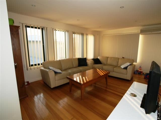 3 Haldor Place, SAN REMO VIC 3925, San Remo - Thumbnail 5