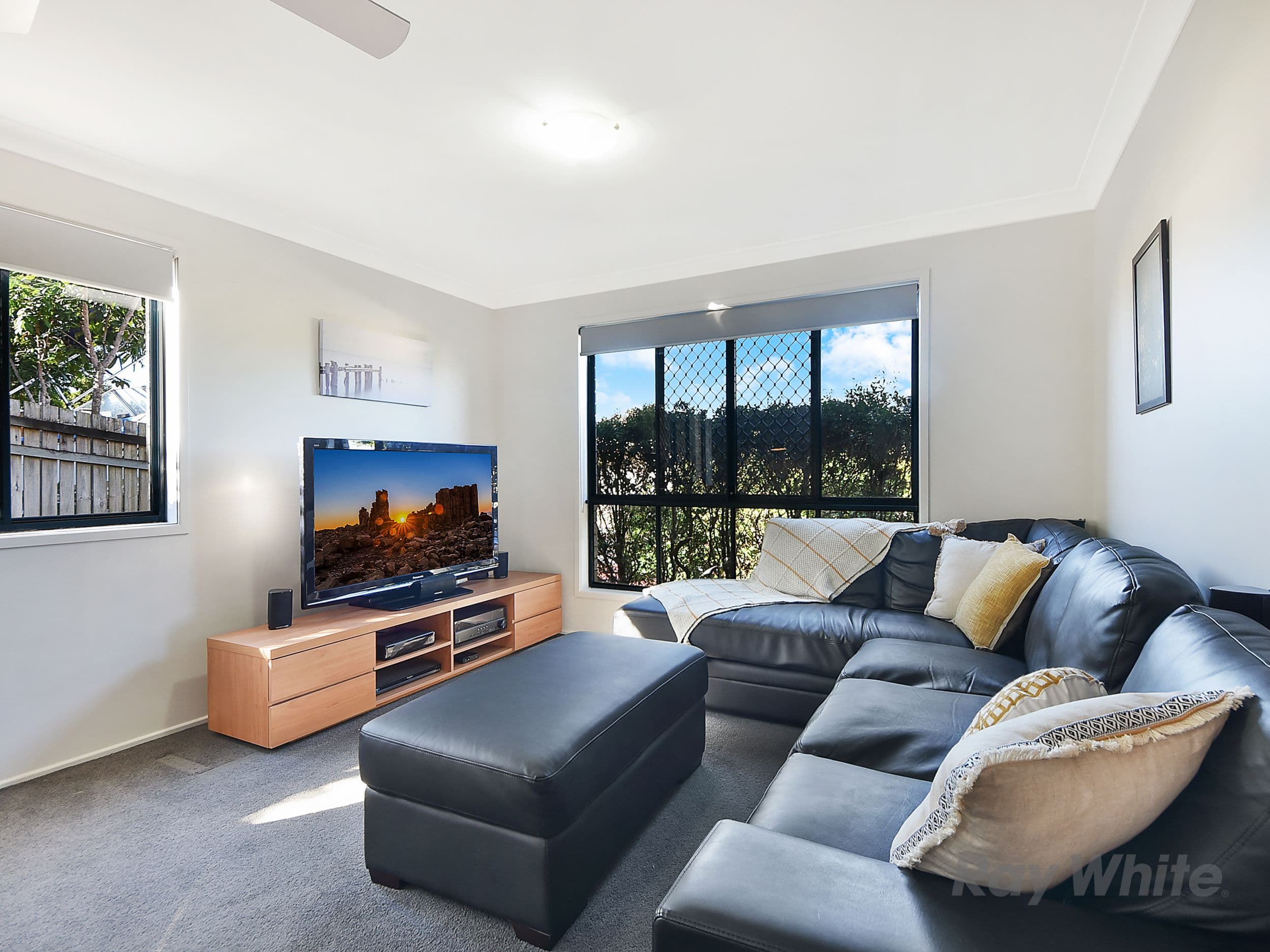 11 Ewan Place, Bracken Ridge QLD 4017, Bracken Ridge - Thumbnail 2
