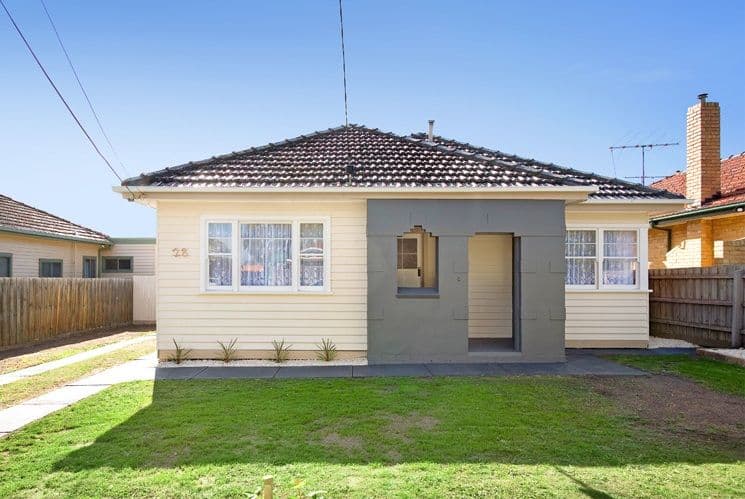 28 Locksley Avenue, RESERVOIR VIC 3073, Reservoir - Image 1