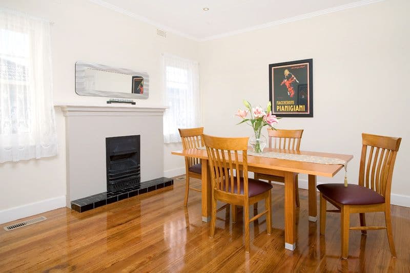 28 Locksley Avenue, RESERVOIR VIC 3073, Reservoir - Thumbnail 2
