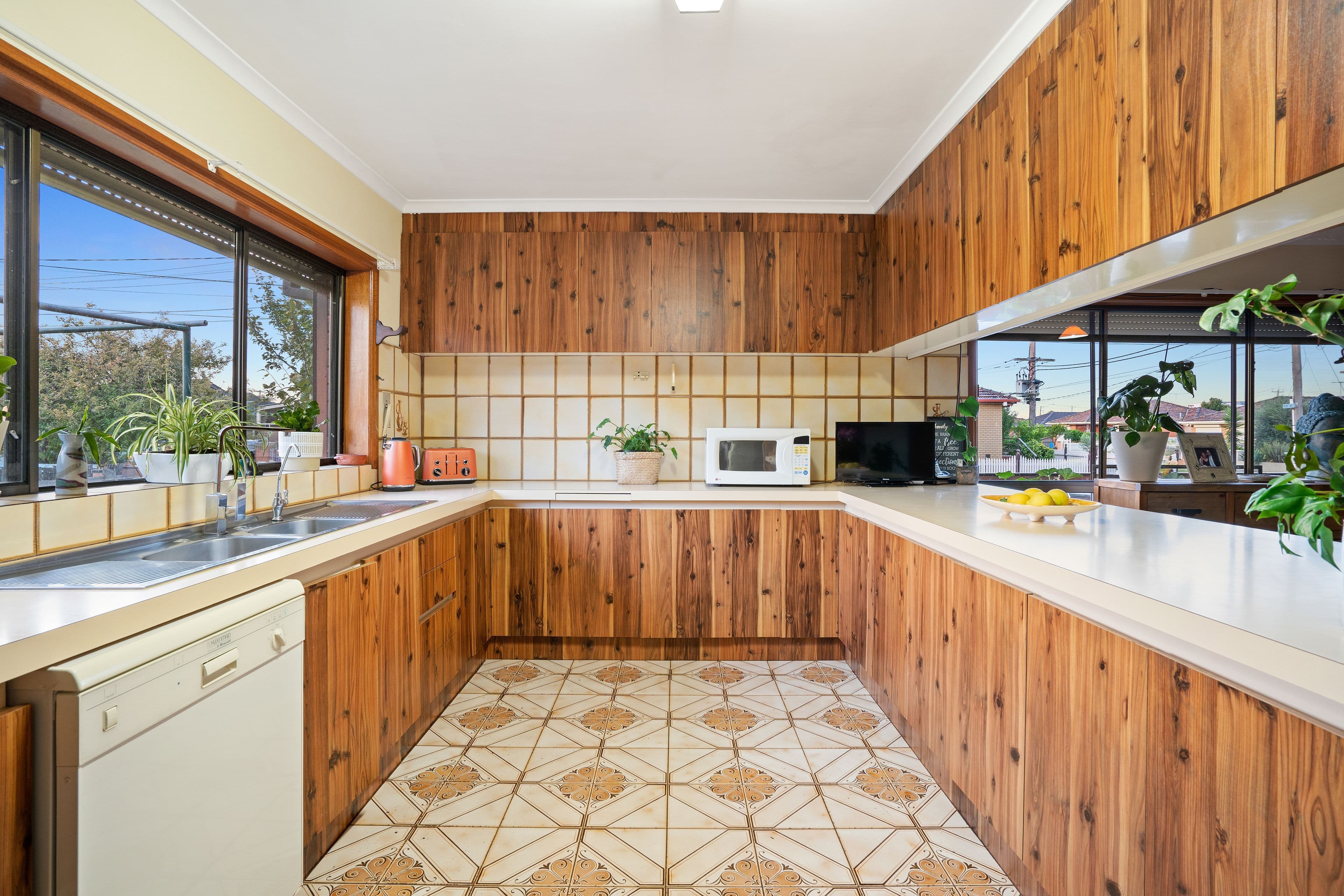 3 Rosemary Drive, Lalor VIC 3075, Lalor - Thumbnail 4