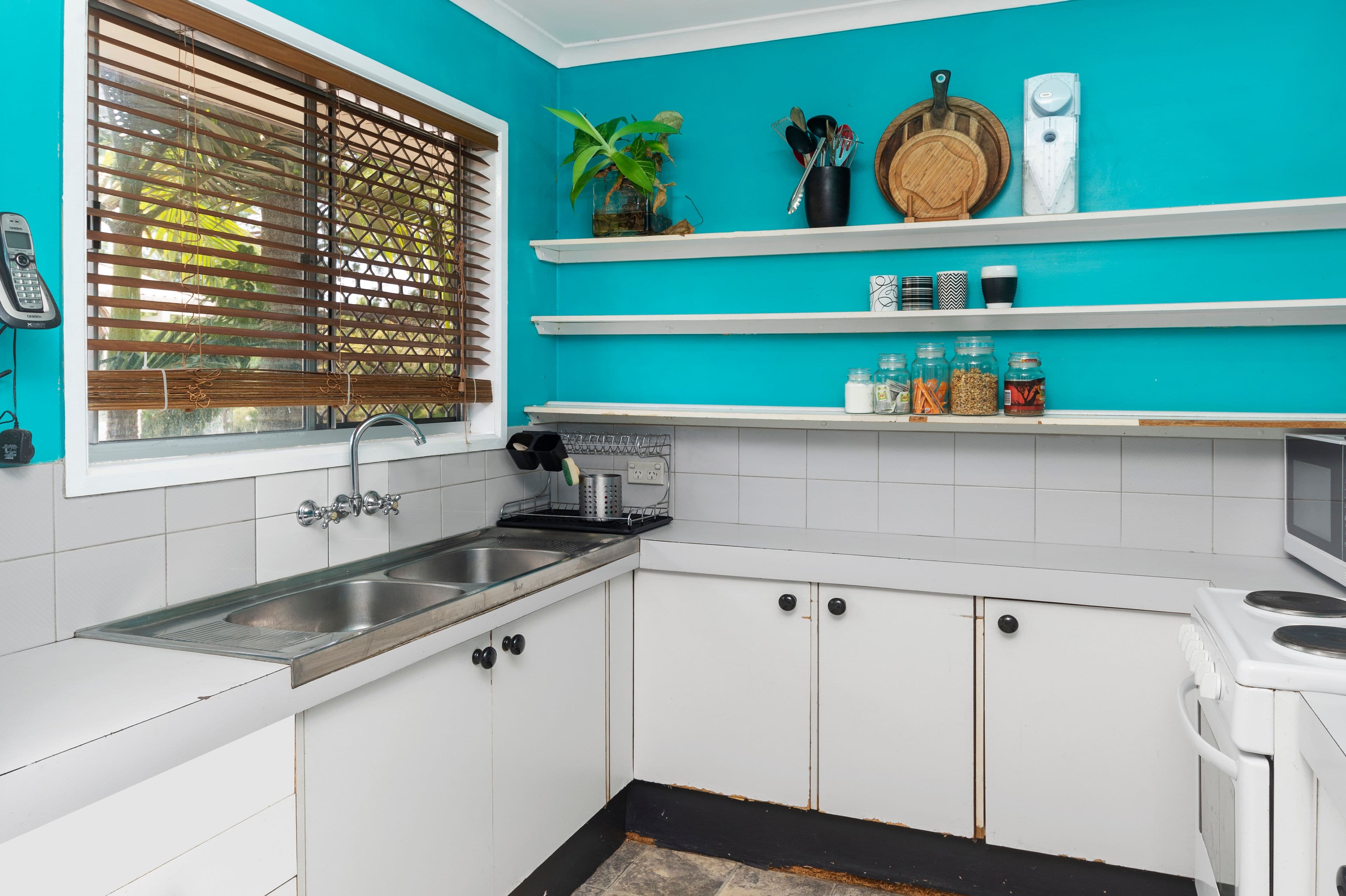 20 Gurrah Avenue, Southport QLD 4215, Southport - Thumbnail 4