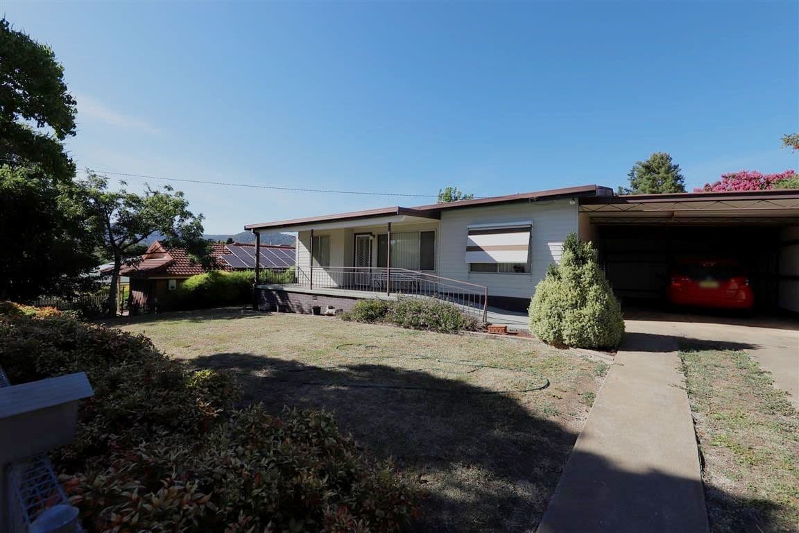 89 Lockhart Street, Adelong NSW 2729, Adelong - Image 1