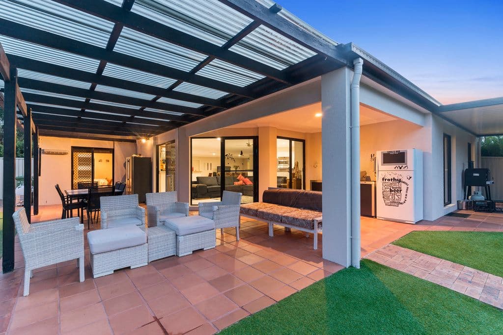 34 Silver Glade Drive, Elanora QLD 4221, Elanora - Thumbnail 4