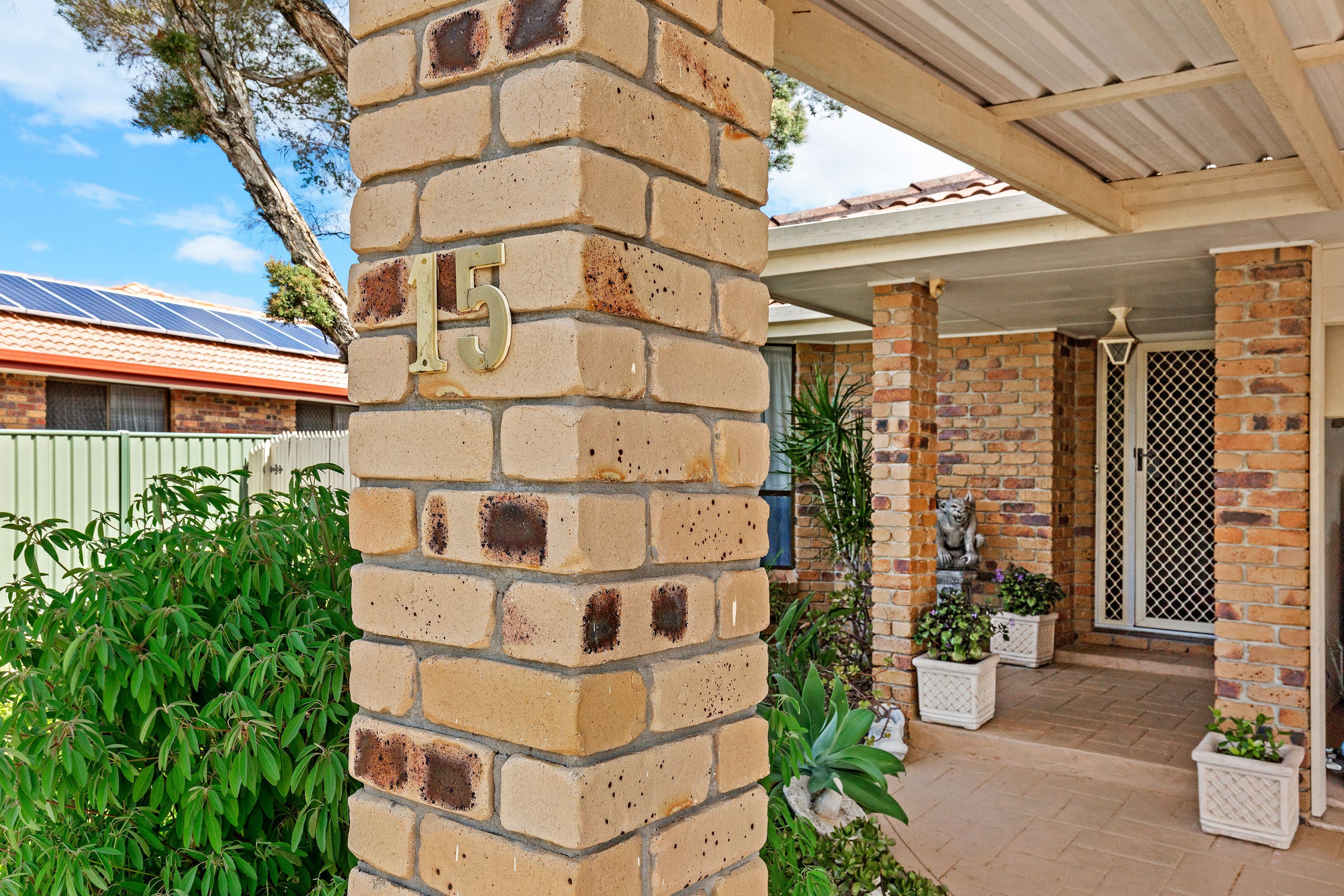 15 Treeview Drive, Burleigh Waters QLD 4220, Burleigh Waters - Thumbnail 2
