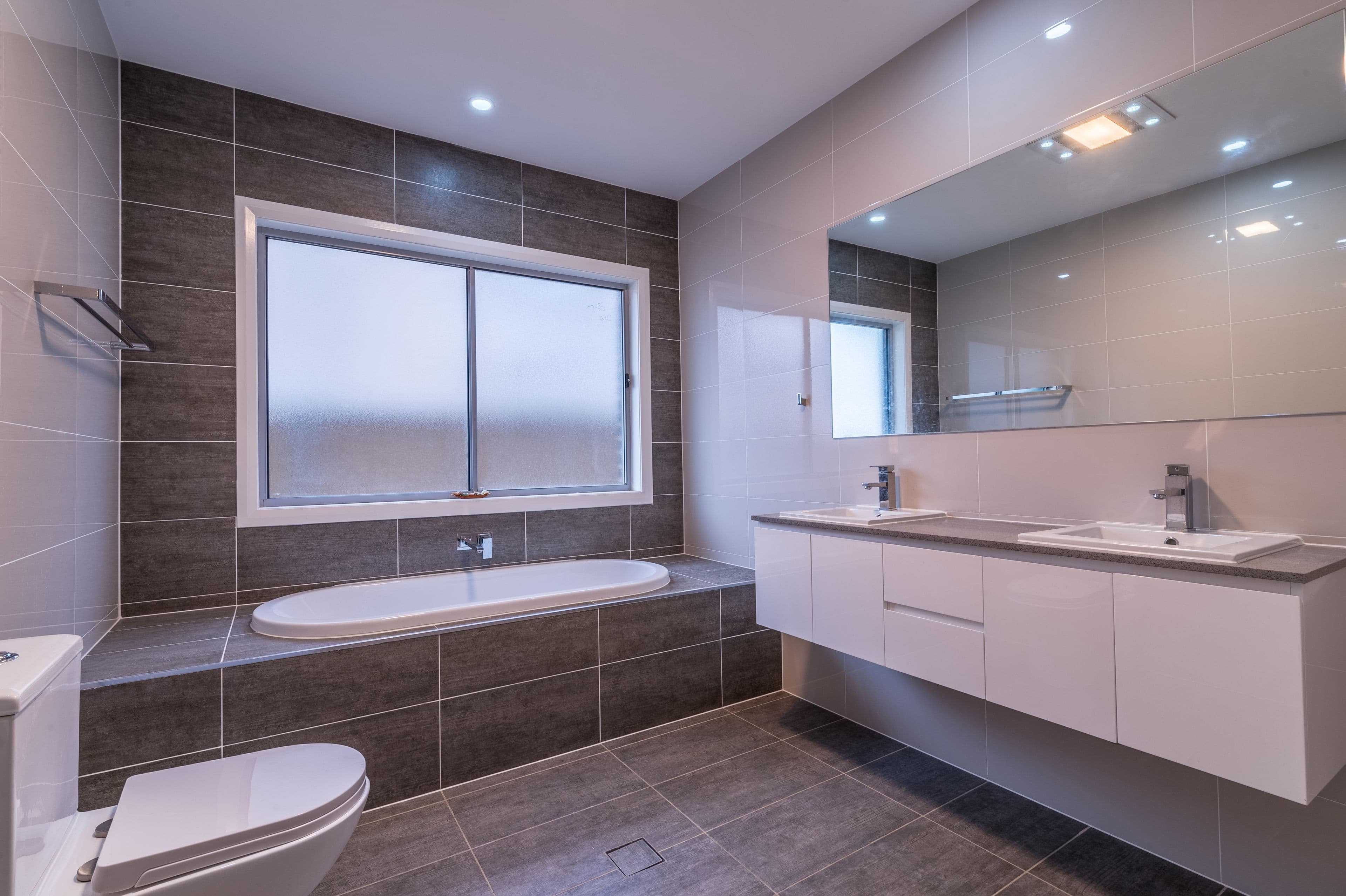 45 Mary Wade Place, Carnes Hill - Thumbnail 8