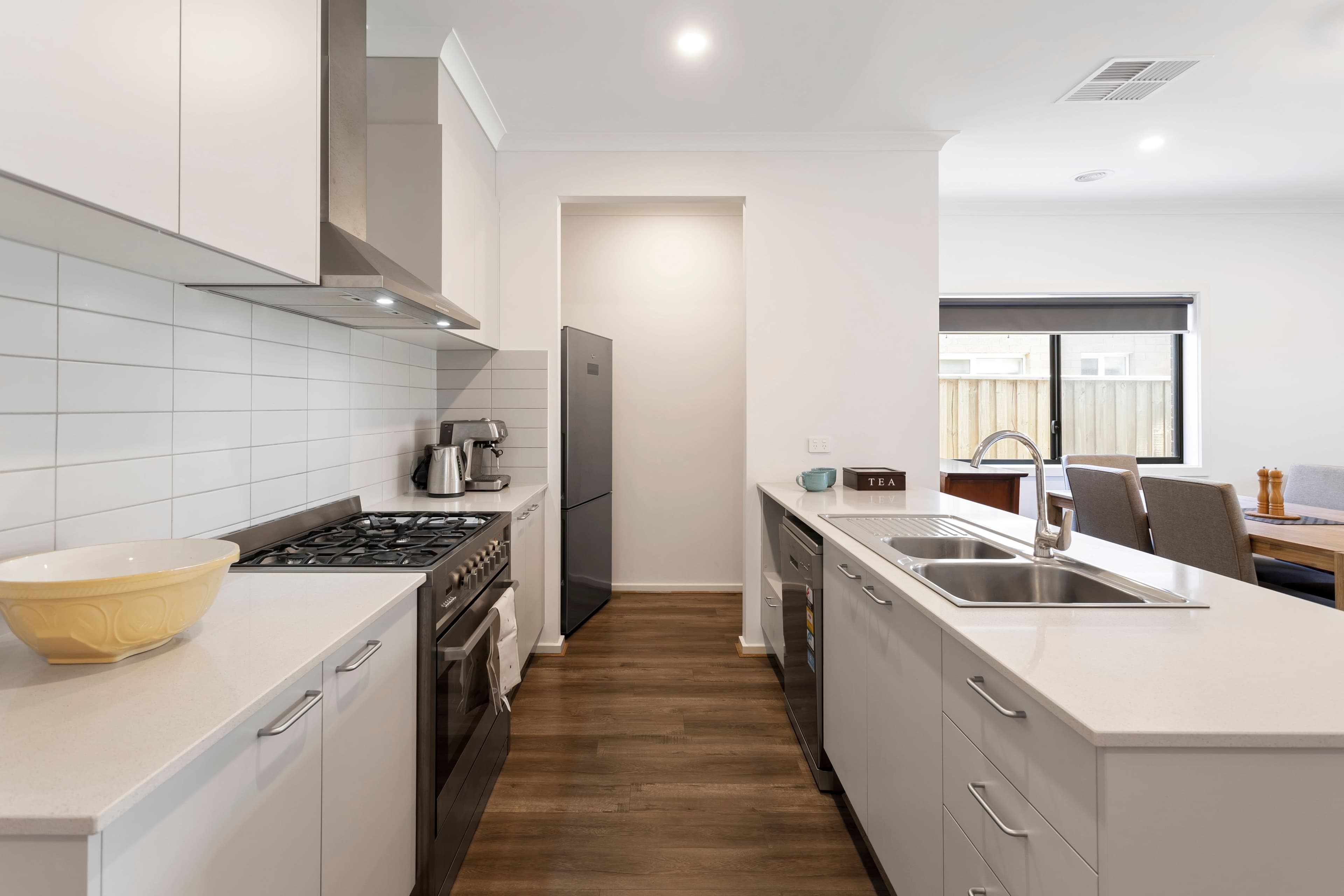 13 Sunny Street, Sunbury VIC 3429, Sunbury - Thumbnail 3