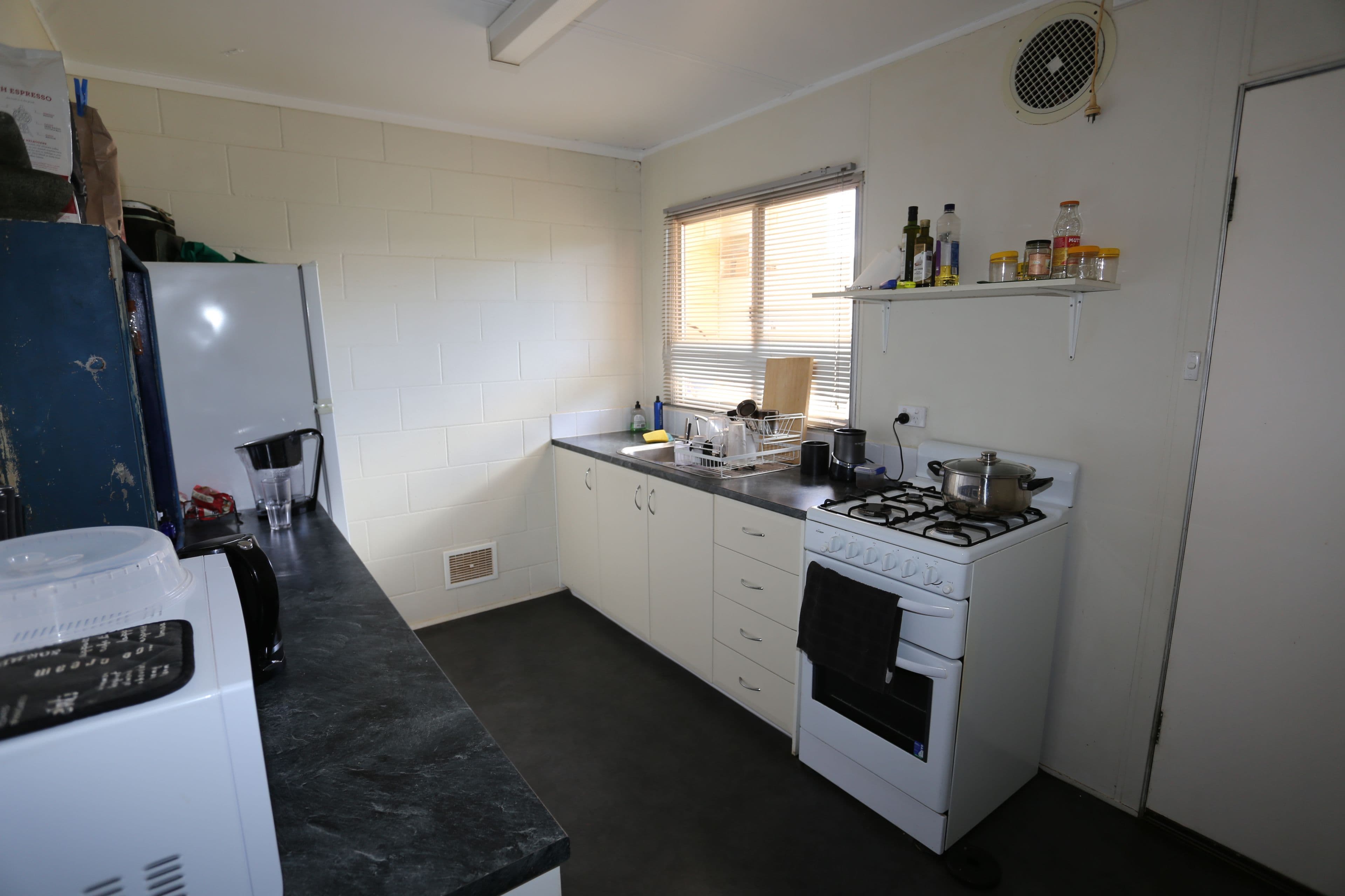 25 LARKIN Street, Kambalda East WA 6442, Kambalda East - Thumbnail 3