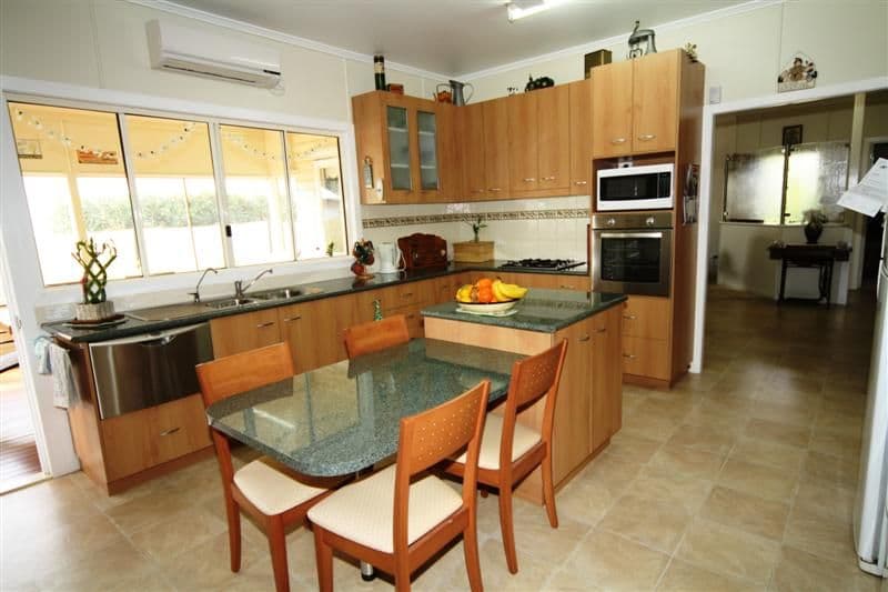 80a Pratten Street, DALBY QLD 4405, Dalby - Thumbnail 2
