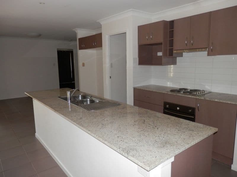 4 Appleby Close, KENSINGTON GROVE QLD 4341, Kensington Grove - Thumbnail 4