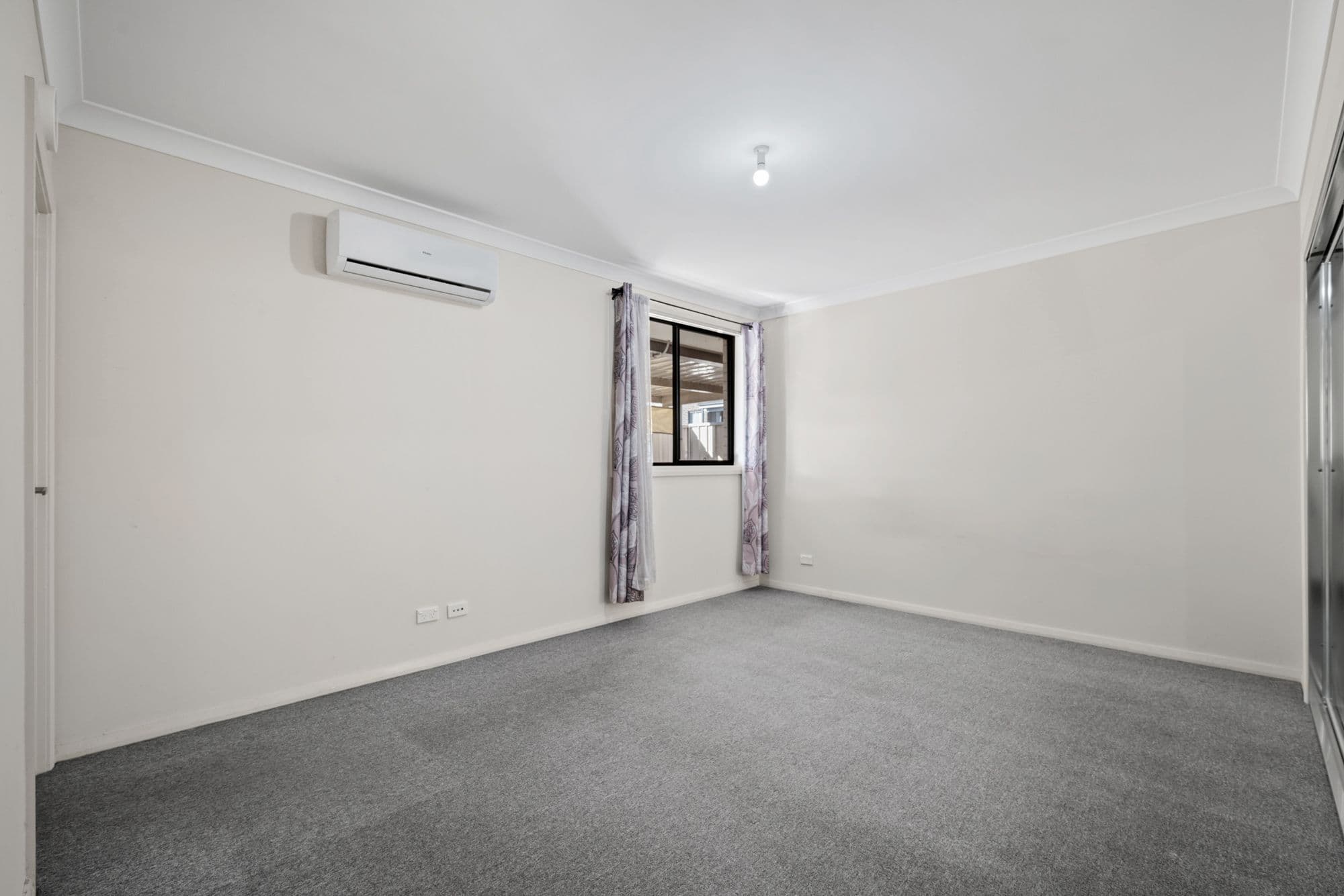 15 Garton Road, Spring Farm NSW 2570, Spring Farm - Thumbnail 6