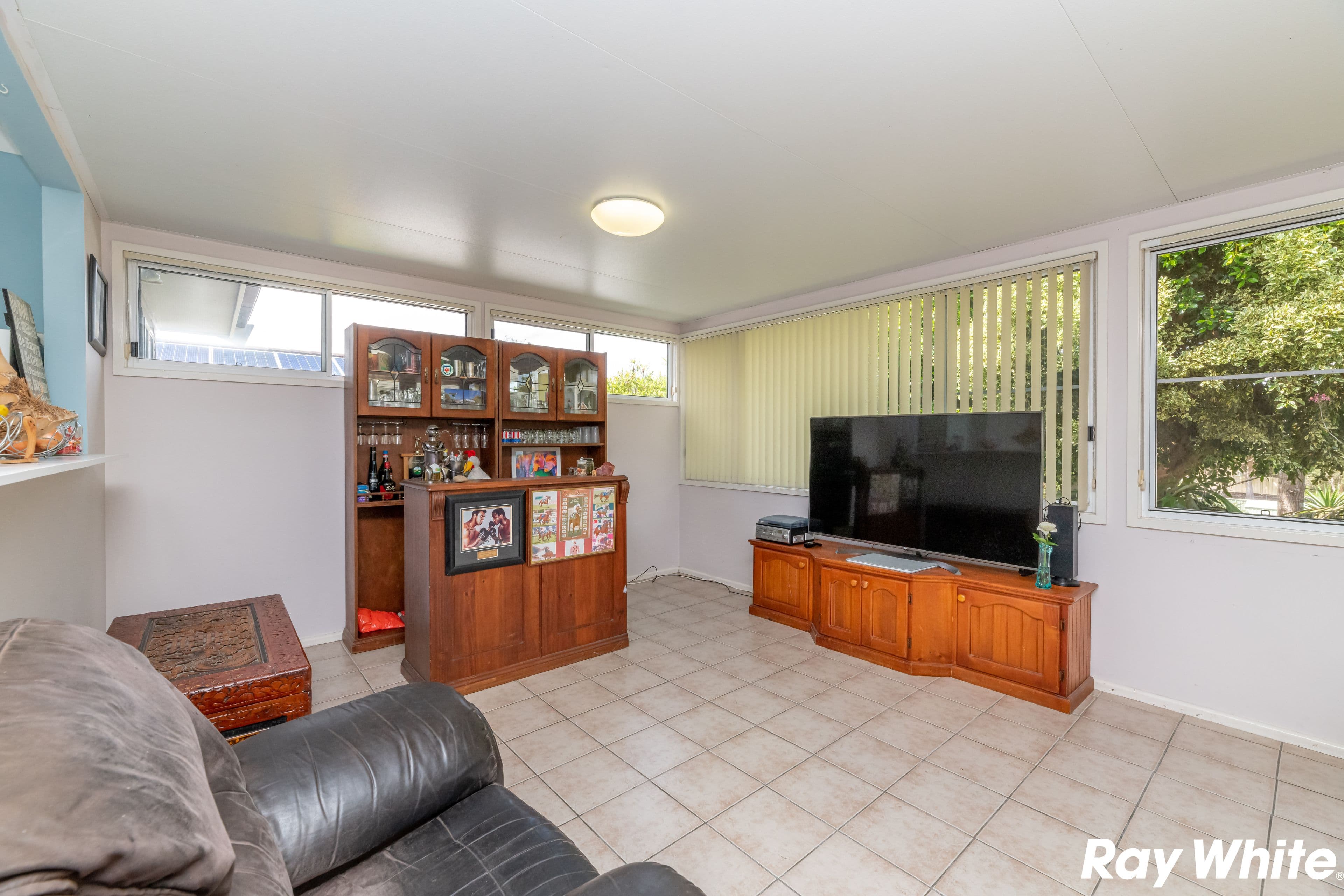 10 South Street, Tuncurry NSW 2428, Tuncurry - Thumbnail 2