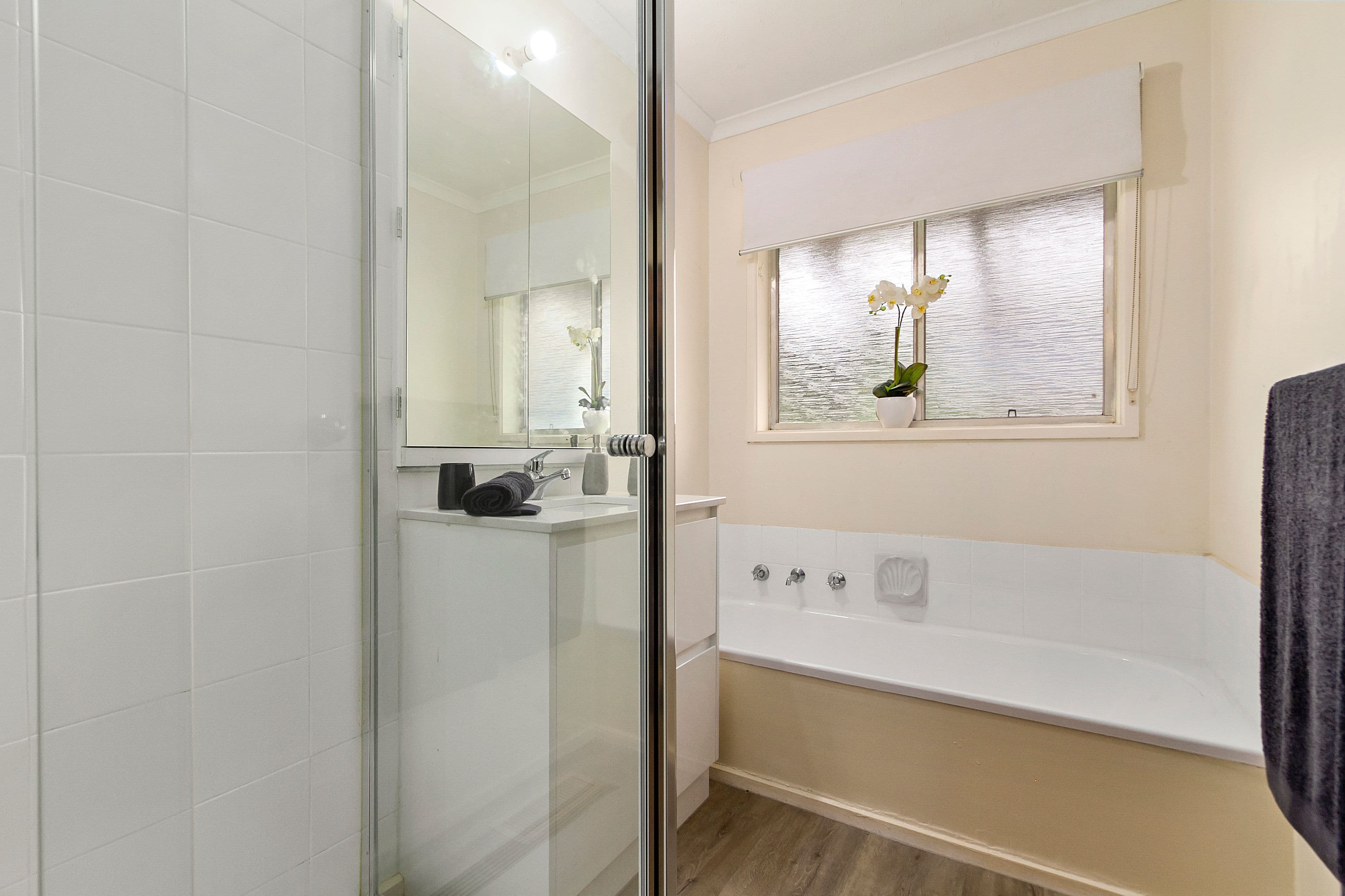 9 Neasham Drive, Dandenong North VIC 3175, Dandenong North - Thumbnail 7