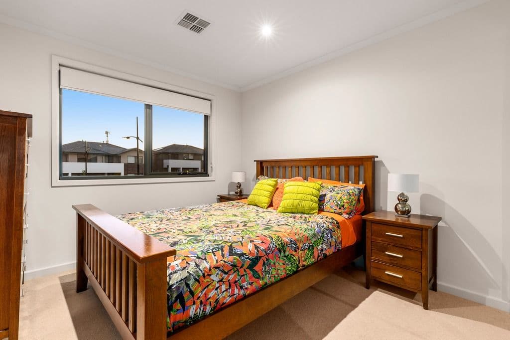 156 Harcrest Boulevard, Wantirna South VIC 3152, Wantirna South - Thumbnail 7